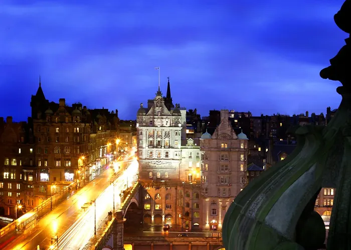 Top Hotels in the Heart of Edinburgh City