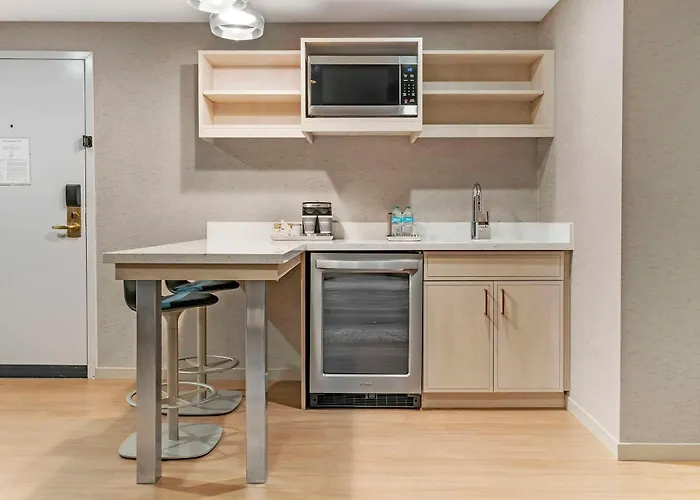 Best Hotels in Kalamazoo for an Unforgettable Stay